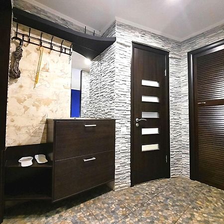Морська Квартира У Центрі М Полтава Мережа Alexapartments Документи Для Відряджень Цілодобове Безконтактне Заселення 24-7 Poltava Exterior foto
